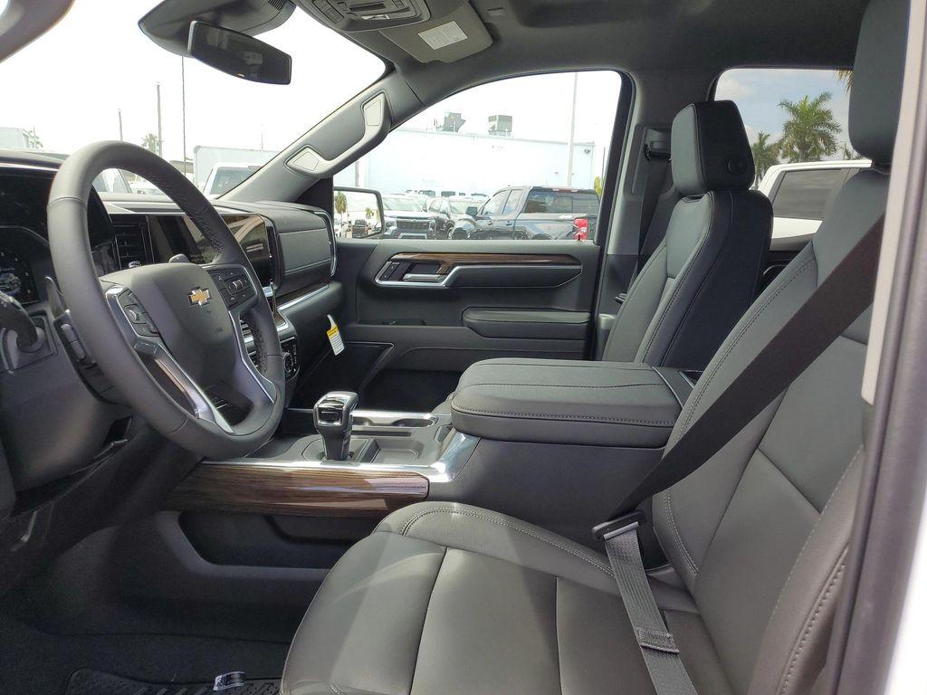 new 2025 Chevrolet Silverado 1500 car, priced at $45,465