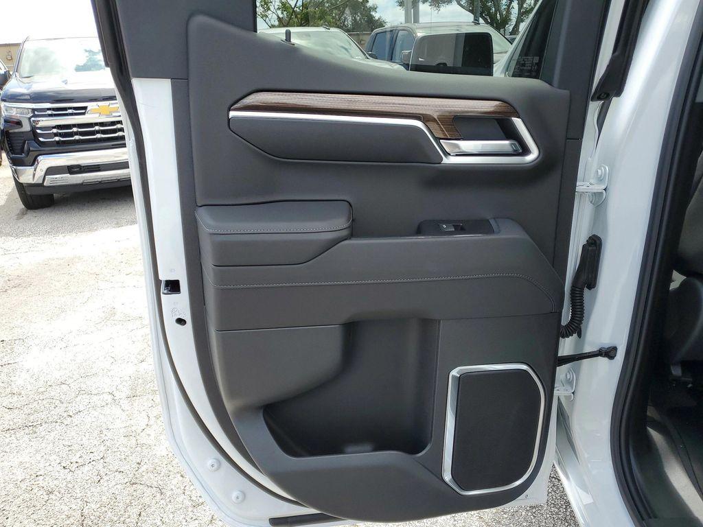 new 2025 Chevrolet Silverado 1500 car, priced at $45,465