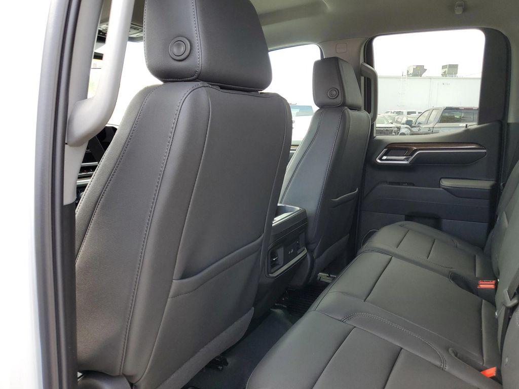 new 2025 Chevrolet Silverado 1500 car, priced at $45,465