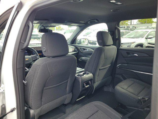 new 2025 Chevrolet Traverse car, priced at $41,995