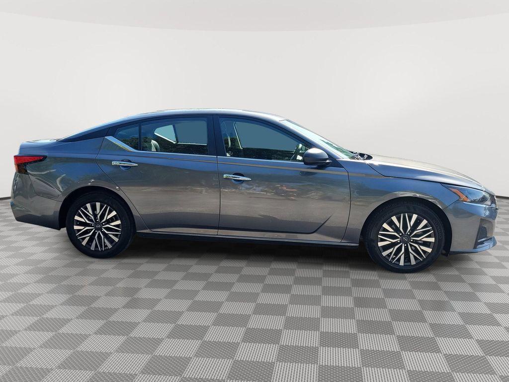 used 2024 Nissan Altima car, priced at $17,299
