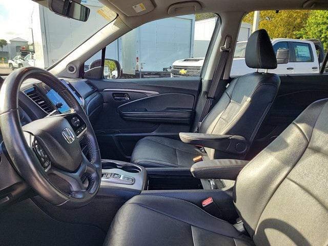 used 2022 Honda Pilot car, priced at $25,494