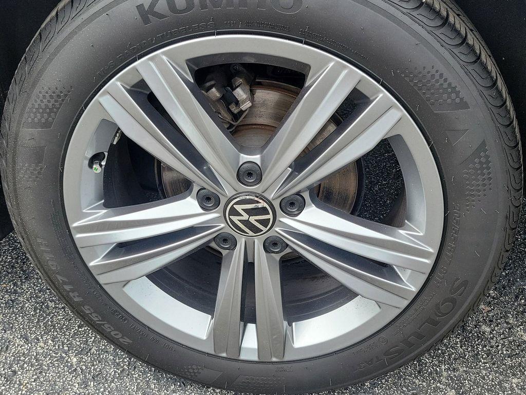 used 2024 Volkswagen Jetta car, priced at $16,999
