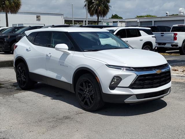 new 2025 Chevrolet Blazer car, priced at $33,285