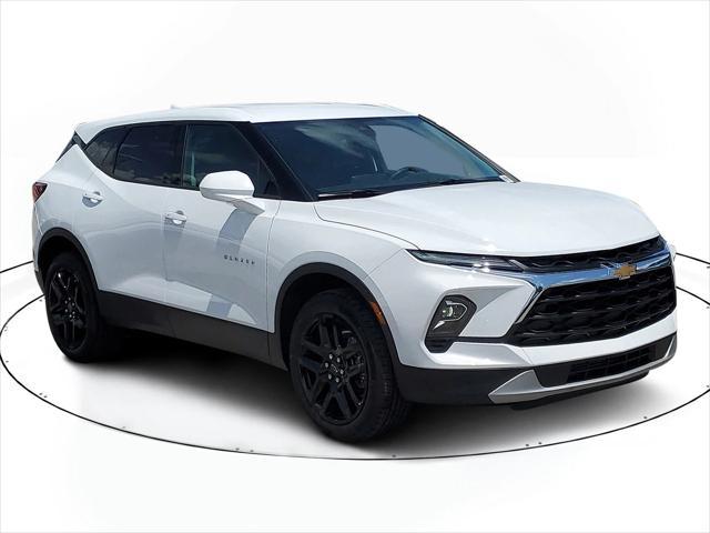 new 2025 Chevrolet Blazer car, priced at $33,285