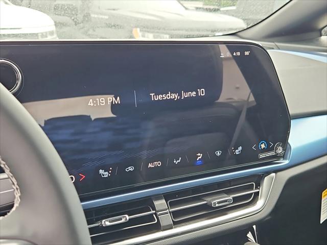 new 2025 Chevrolet Equinox EV car, priced at $37,669