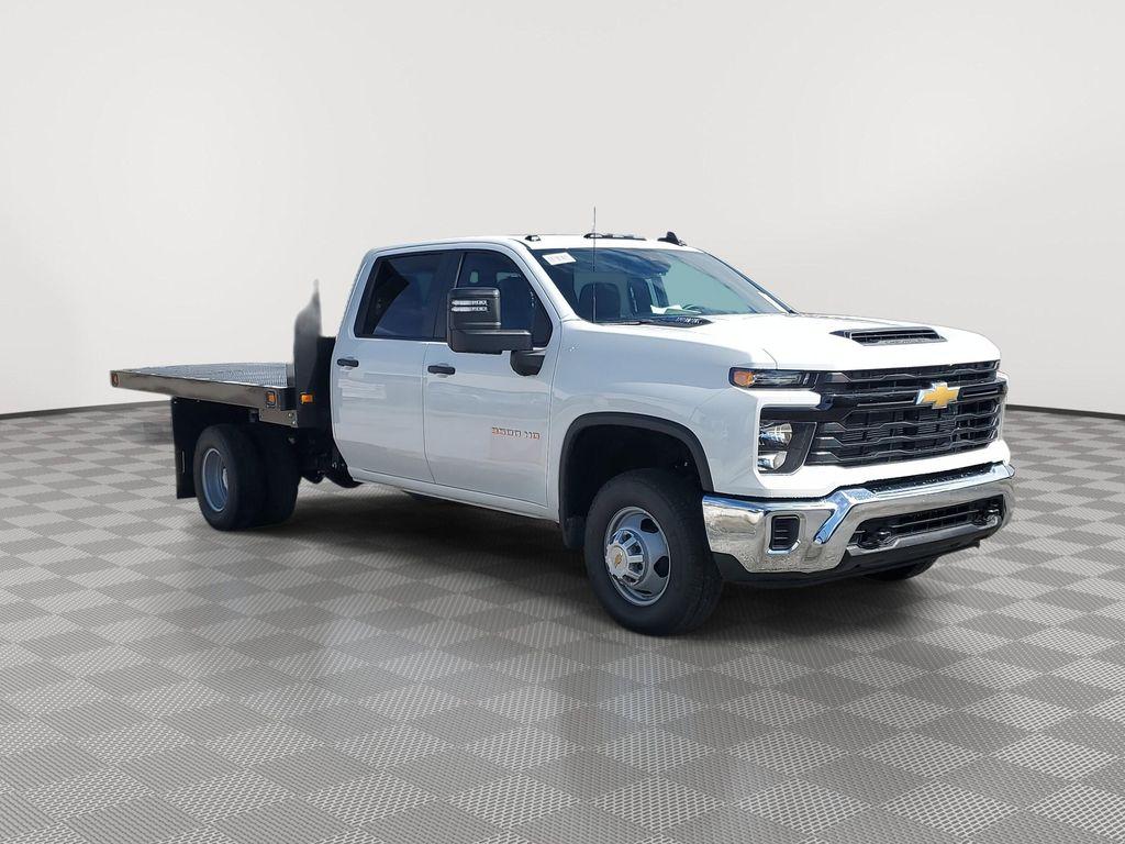 new 2025 Chevrolet Silverado 3500 car, priced at $65,393