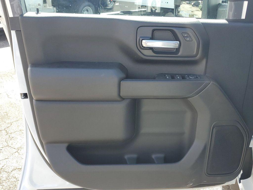 new 2025 Chevrolet Silverado 3500 car, priced at $73,623