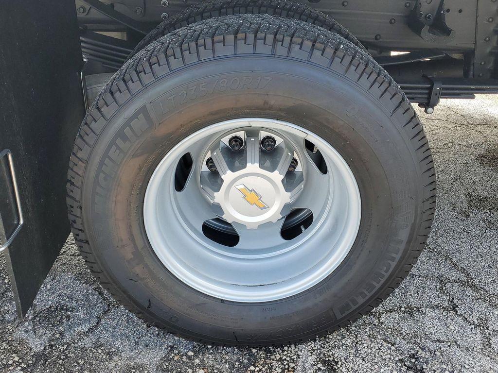 new 2025 Chevrolet Silverado 3500 car, priced at $73,623