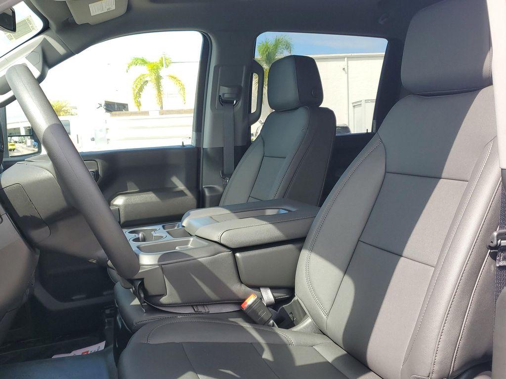 new 2025 Chevrolet Silverado 3500 car, priced at $73,623