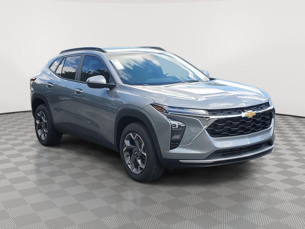 new 2025 Chevrolet Trax car, priced at $25,482