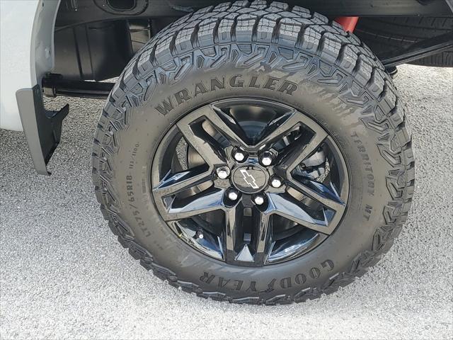 new 2025 Chevrolet Silverado 1500 car, priced at $43,785