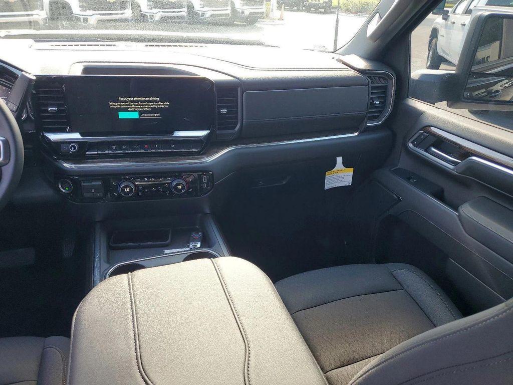 new 2025 Chevrolet Silverado 2500 car, priced at $61,662