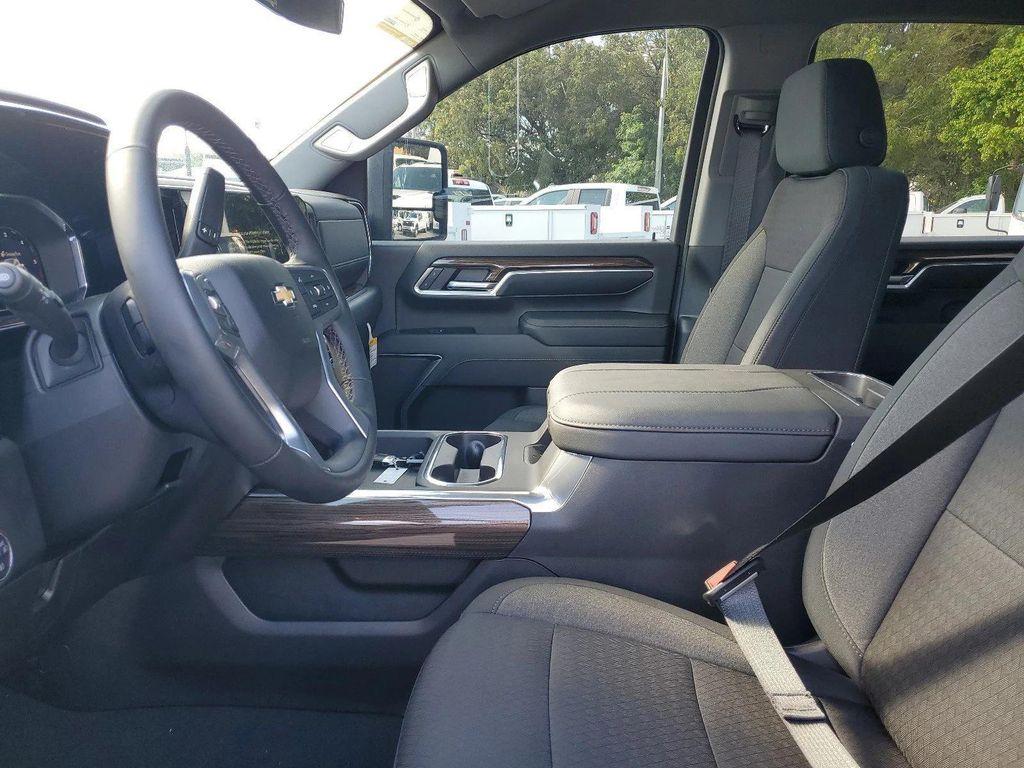 new 2025 Chevrolet Silverado 2500 car, priced at $61,662