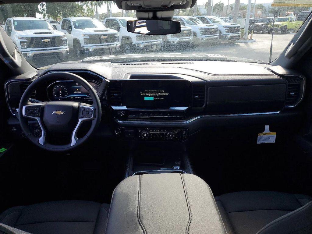 new 2025 Chevrolet Silverado 2500 car, priced at $61,662