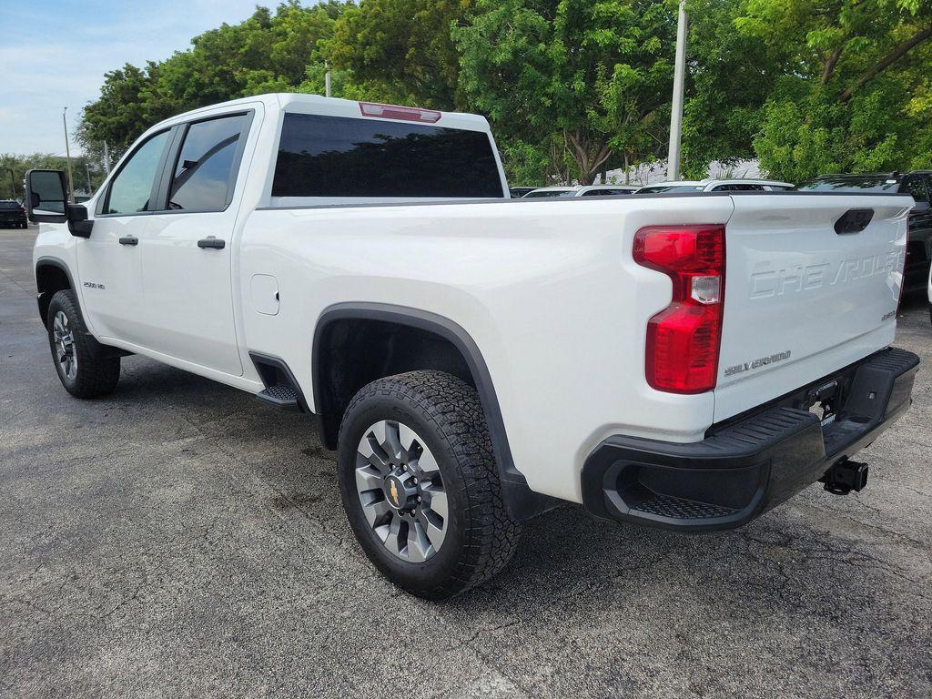 used 2024 Chevrolet Silverado 2500 car, priced at $42,691