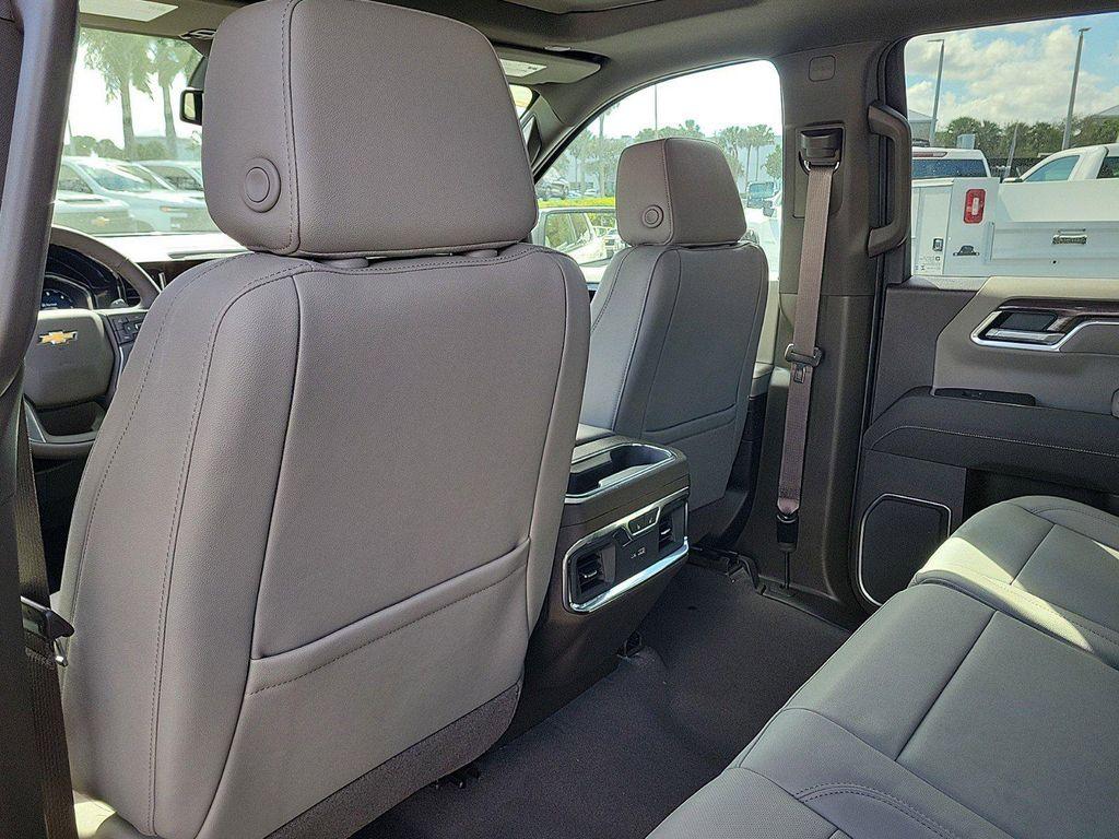 new 2025 Chevrolet Silverado 1500 car, priced at $55,697