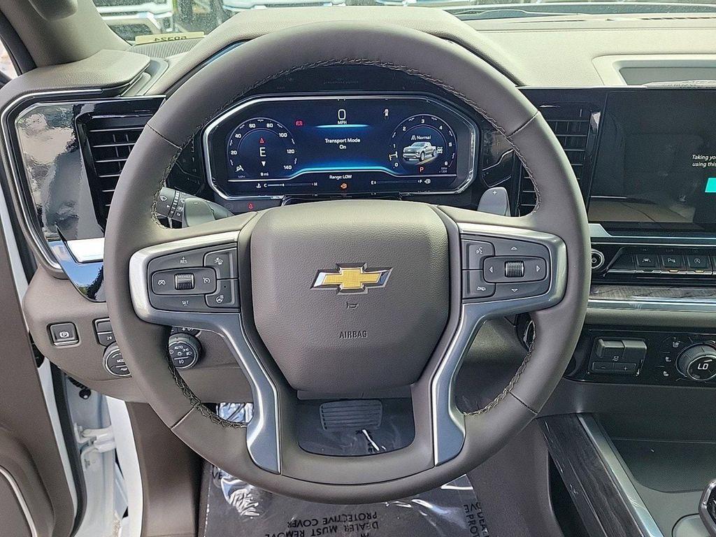 new 2025 Chevrolet Silverado 1500 car, priced at $55,697