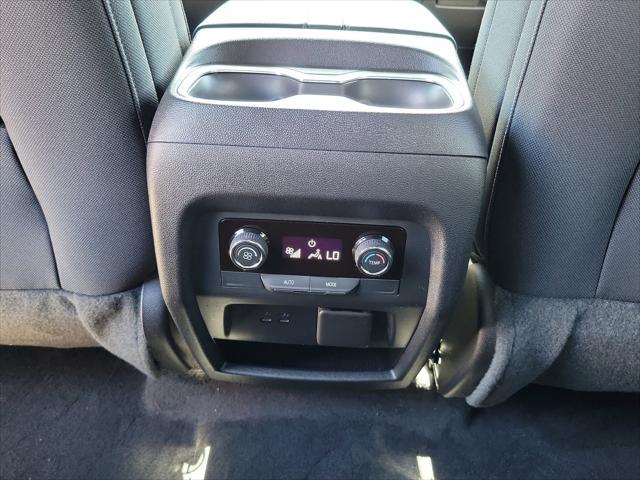 used 2024 Chevrolet Traverse car, priced at $36,997