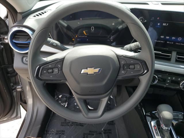 new 2025 Chevrolet Trax car, priced at $23,983