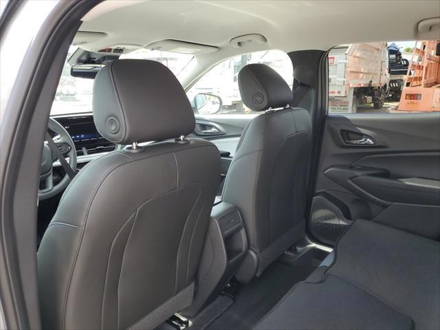 new 2025 Chevrolet Trax car, priced at $23,983