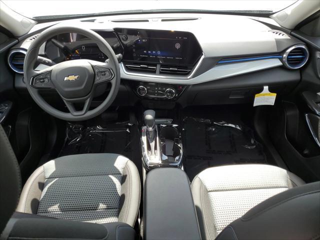 new 2025 Chevrolet Trax car, priced at $23,983
