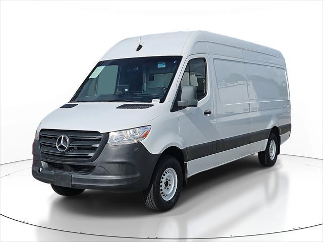 used 2020 Mercedes-Benz Sprinter 2500 car, priced at $32,989