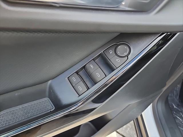 new 2025 Chevrolet Equinox car, priced at $26,108