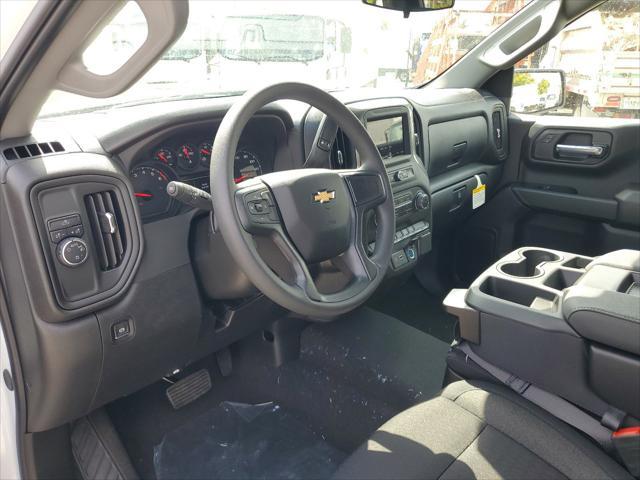 new 2025 Chevrolet Silverado 1500 car, priced at $40,426
