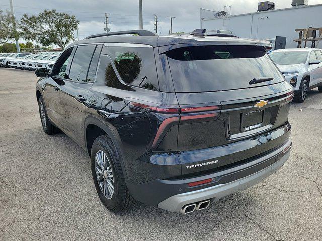 new 2024 Chevrolet Traverse car, priced at $36,014