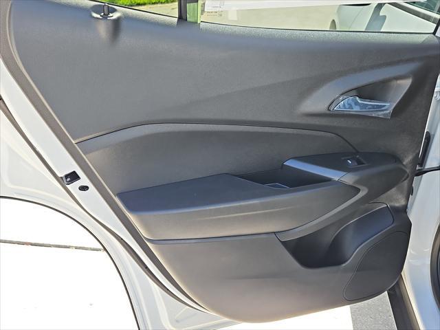new 2025 Chevrolet Trax car, priced at $26,116