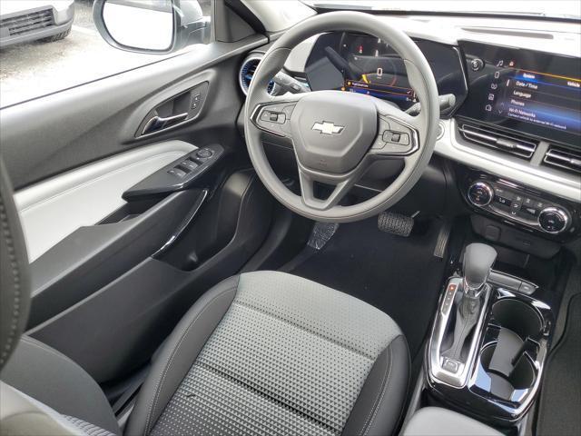 new 2025 Chevrolet Trax car, priced at $24,489