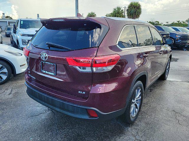 used 2019 Toyota Highlander car, priced at $26,825