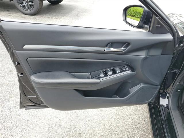 used 2023 Nissan Altima car, priced at $17,297