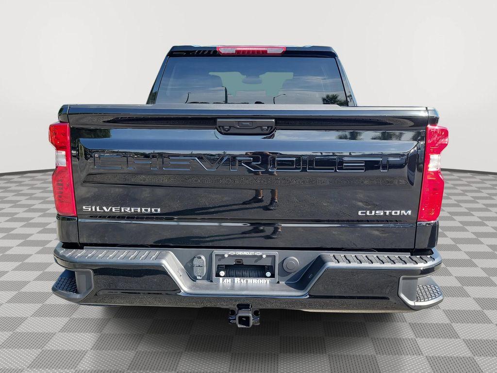 new 2026 Chevrolet Silverado 1500 car, priced at $42,195