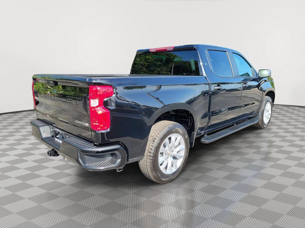new 2026 Chevrolet Silverado 1500 car, priced at $42,195
