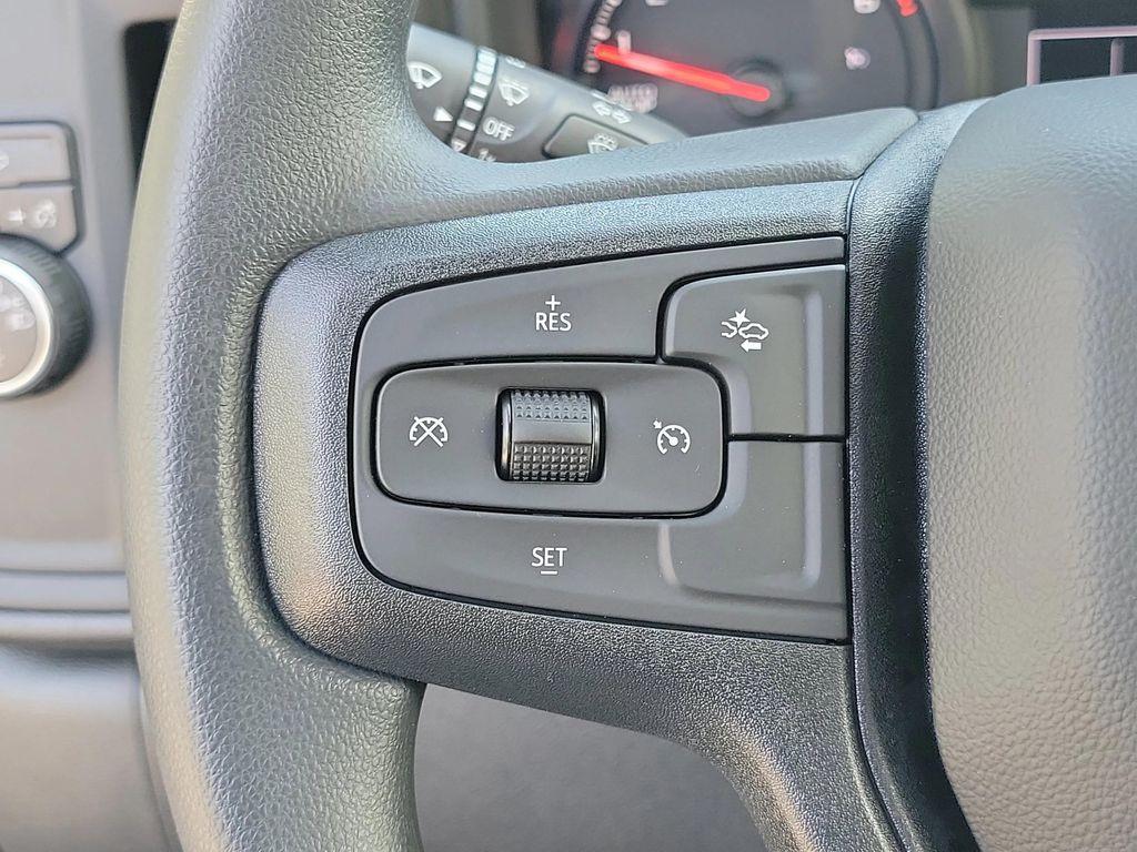 new 2026 Chevrolet Silverado 1500 car, priced at $42,195