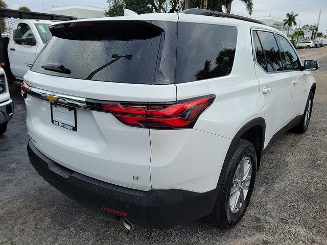 used 2022 Chevrolet Traverse car, priced at $22,796