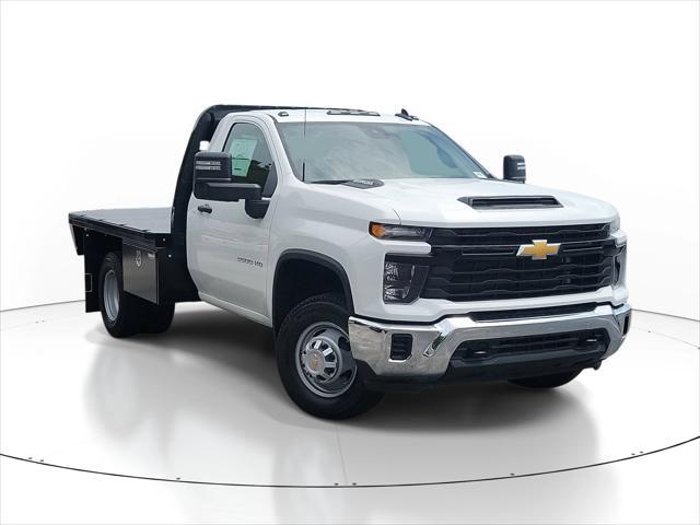 new 2025 Chevrolet Silverado 3500 car, priced at $42,704