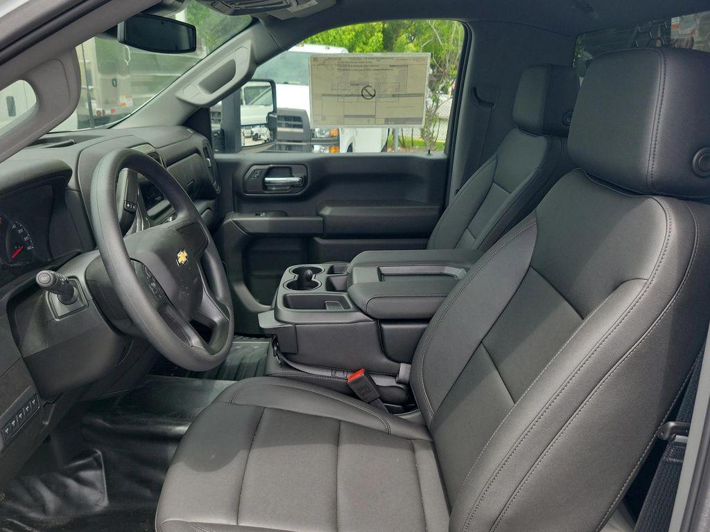 new 2025 Chevrolet Silverado 3500 car, priced at $58,373