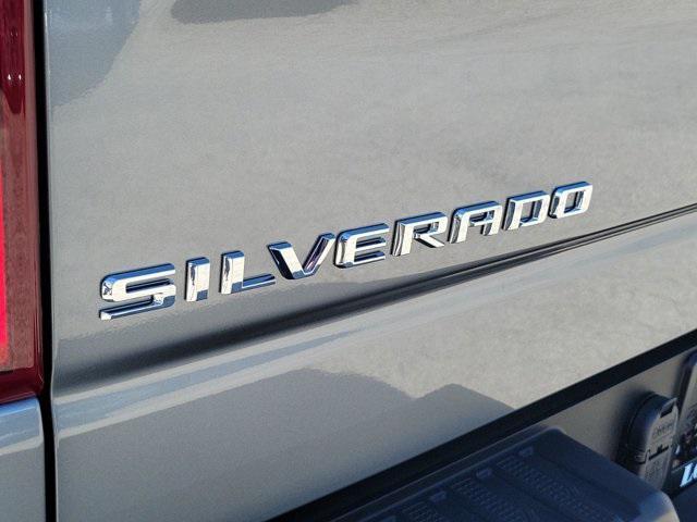 new 2024 Chevrolet Silverado 1500 car, priced at $43,593