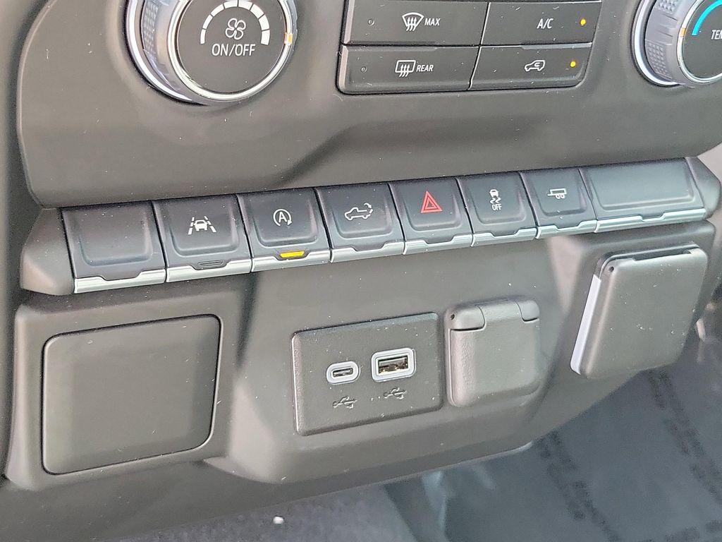 used 2025 Chevrolet Silverado 1500 car, priced at $38,489