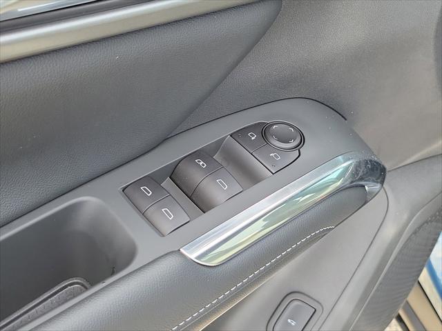 new 2025 Chevrolet Traverse car, priced at $40,526