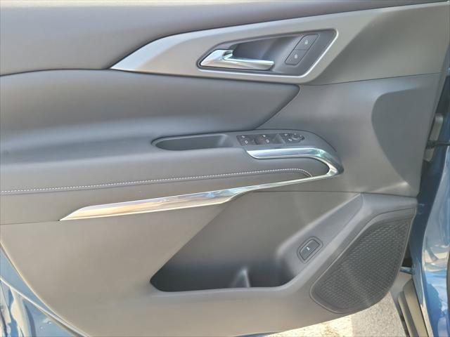 new 2025 Chevrolet Traverse car, priced at $40,526
