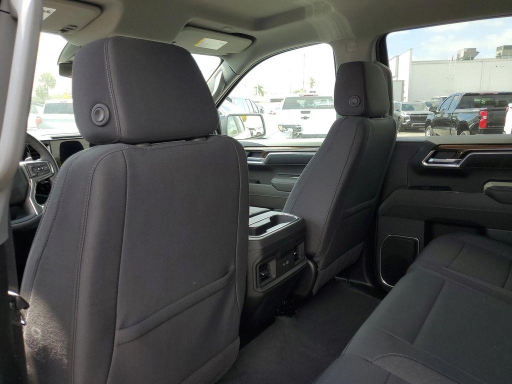 new 2025 Chevrolet Silverado 1500 car, priced at $46,060