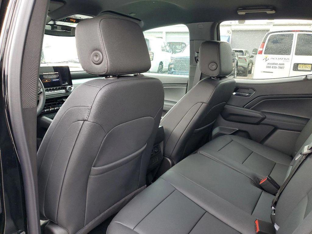 new 2025 Chevrolet Colorado car, priced at $40,803