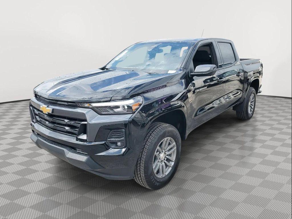 new 2025 Chevrolet Colorado car, priced at $40,803