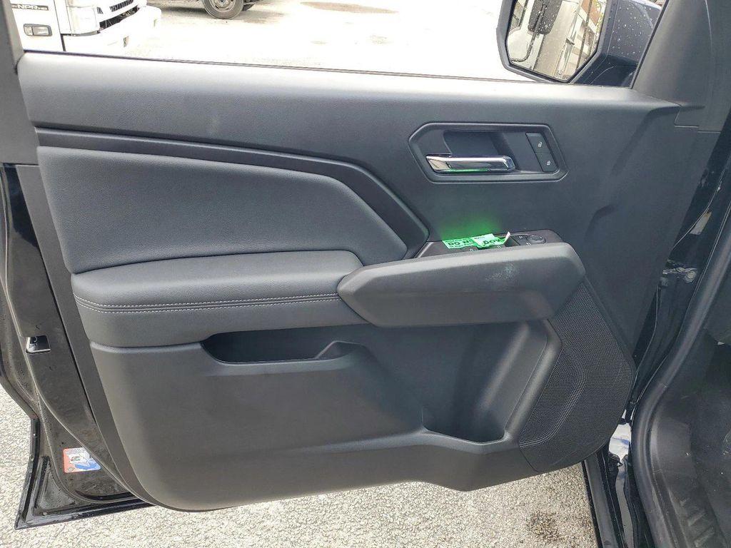 new 2025 Chevrolet Colorado car, priced at $40,803