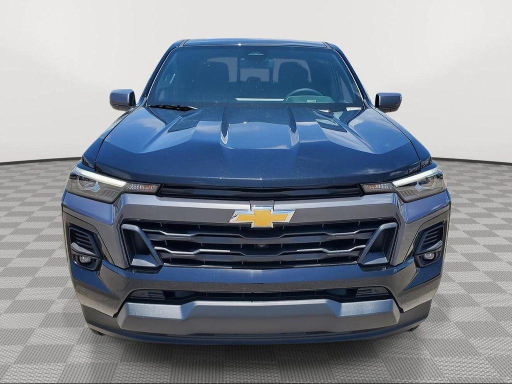 new 2025 Chevrolet Colorado car, priced at $40,877