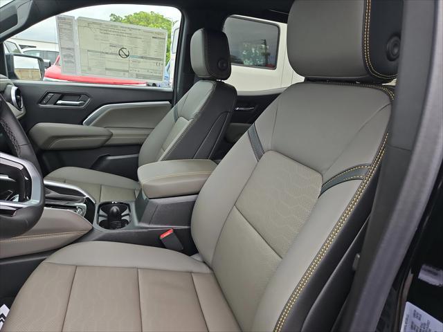 new 2025 Chevrolet Colorado car, priced at $52,093